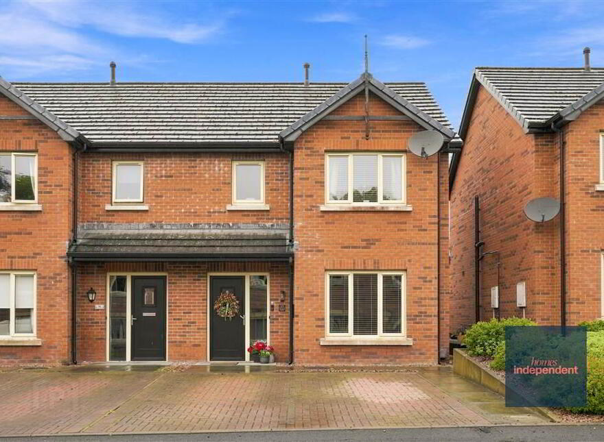 17 Woodland Grove, Ballymena, BT43 6WJ