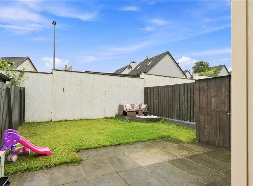 17 Woodland Grove, Ballymena, BT43 6WJ
