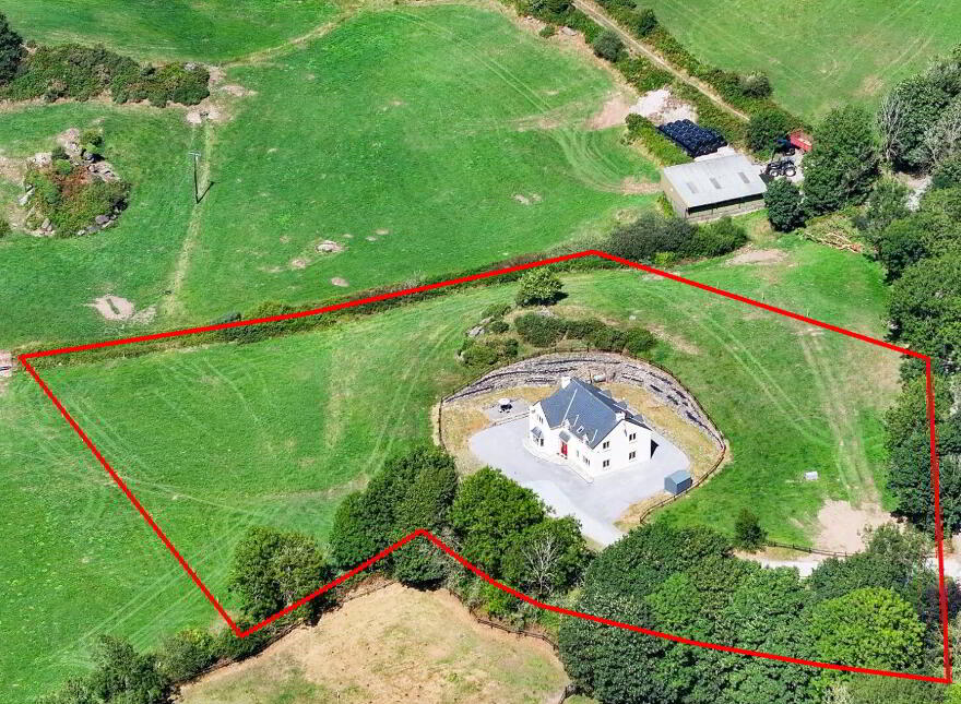 The Paddock, Enniskeane, Newcestown, P47NH39