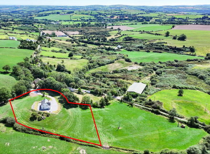 The Paddock, Enniskeane, Newcestown, P47NH39