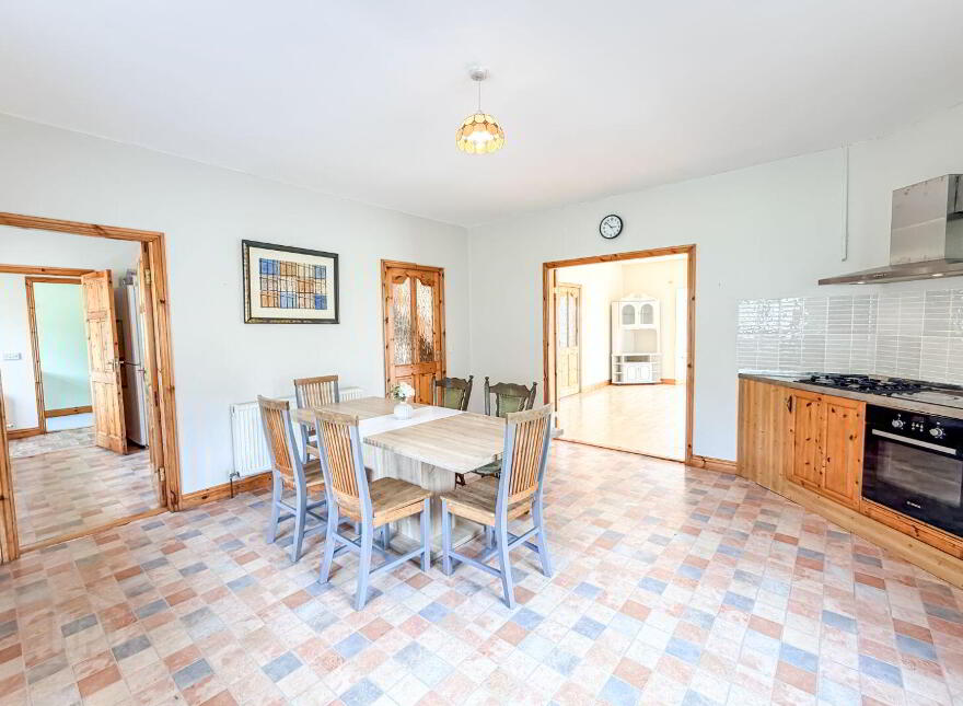The Paddock, Enniskeane, Newcestown, P47NH39