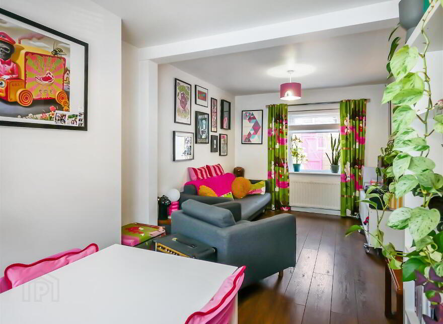 48 Ravenhill Avenue, Ravenhill Road, Belfast, BT6 8LG