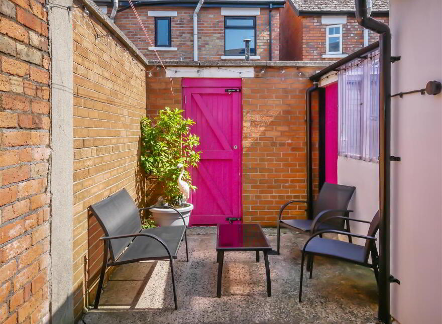 48 Ravenhill Avenue, Ravenhill Road, Belfast, BT6 8LG