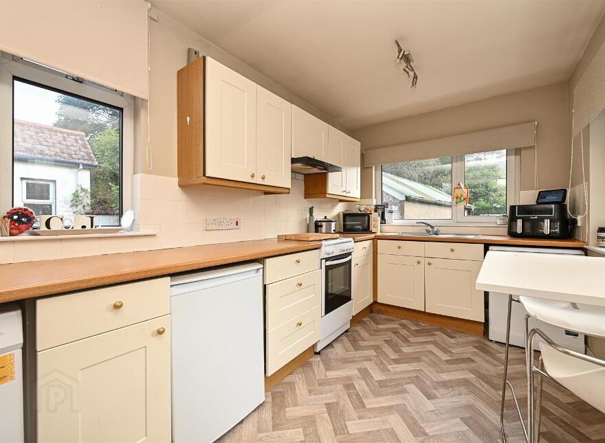 21 Godfrey Avenue, Bangor, BT20 5LS