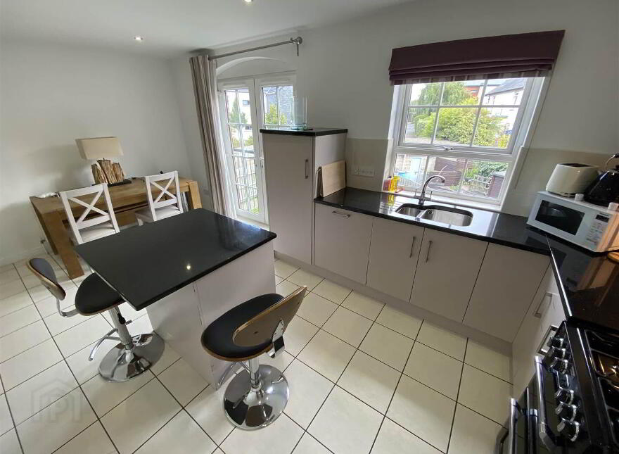 3 Priory Park, Off Bangor Road, Holywood, BT18 0LG