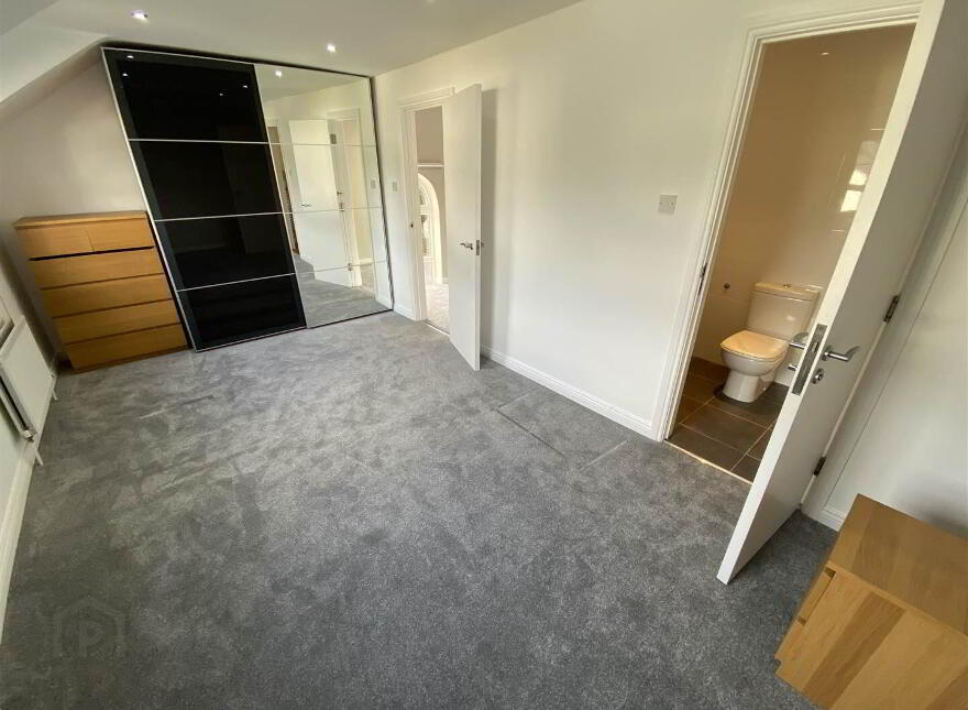 3 Priory Park, Off Bangor Road, Holywood, BT18 0LG