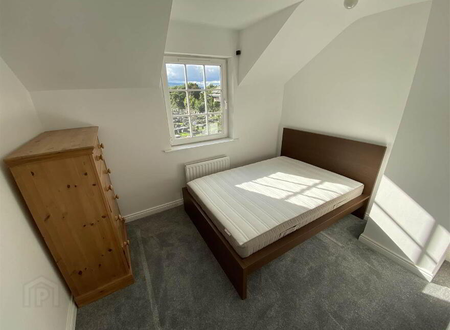 3 Priory Park, Off Bangor Road, Holywood, BT18 0LG