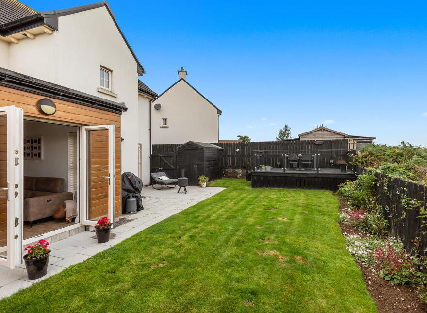 17 Crawfordsburn Way, Newtownards, BT23 4RY