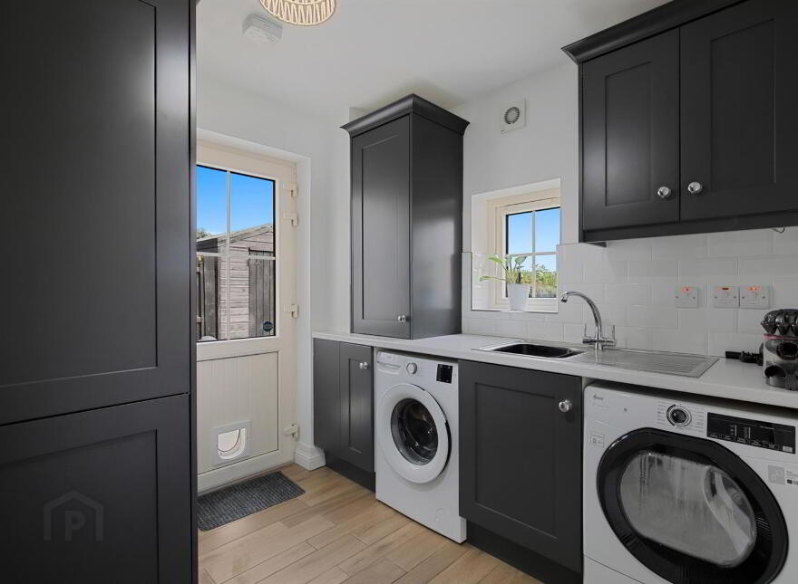 17 Crawfordsburn Way, Newtownards, BT23 4RY