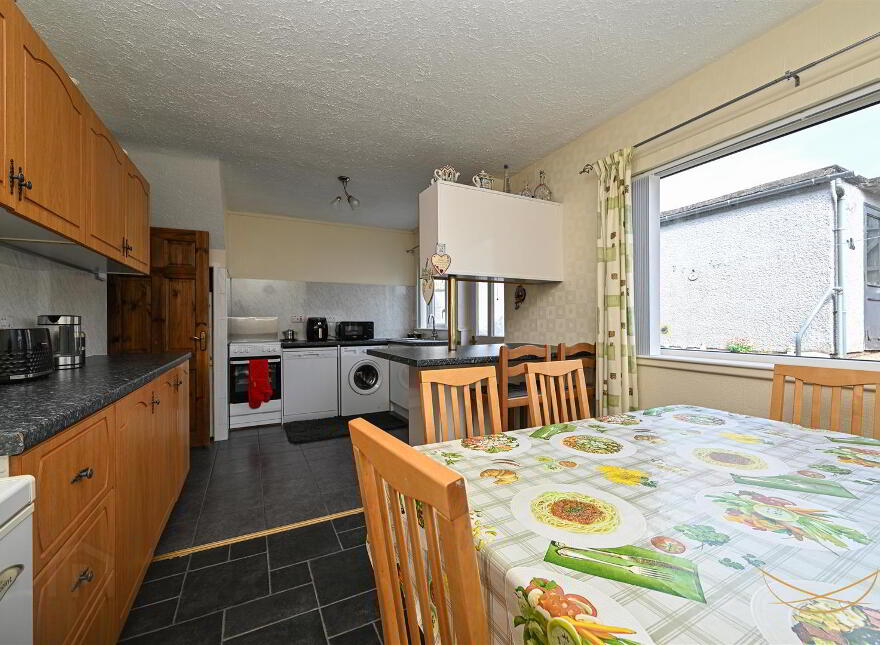 7 Fanad Drive, Larne, BT40 2JJ