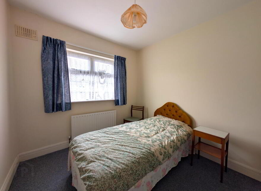 4 Larch Hill, Swinford, F12F297