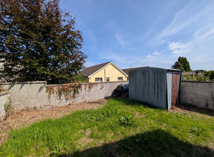 4 Larch Hill, Swinford, F12F297