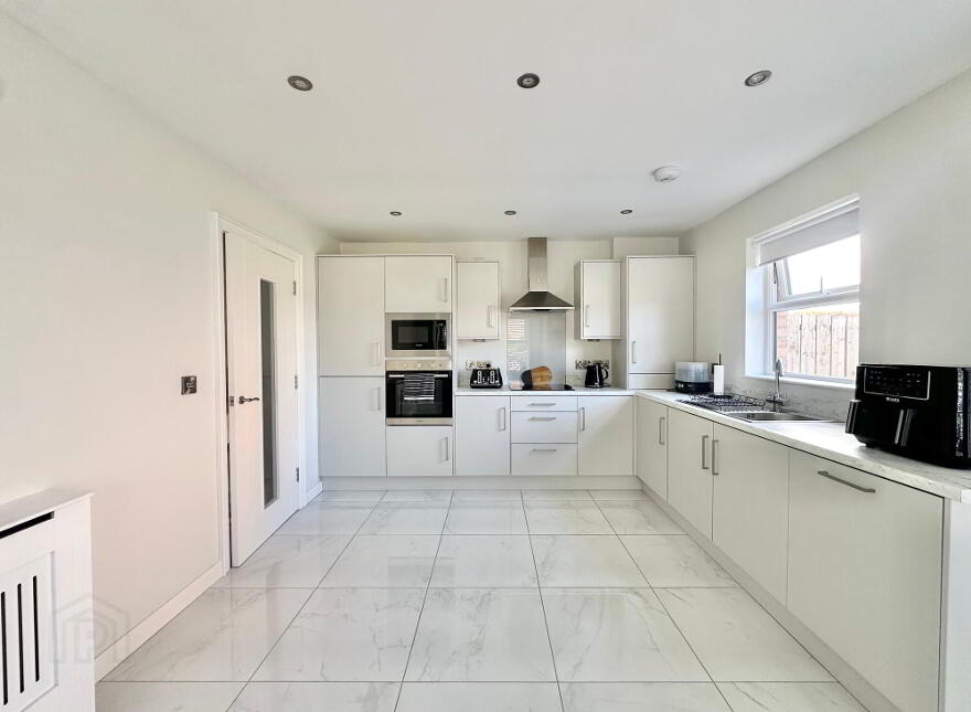 26 Bannfield Way, Toomebridge, BT41 3TU