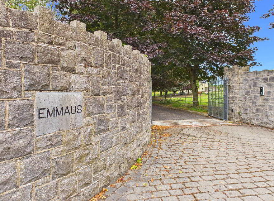 Emmaus House, & Development Land, Ballyroan Road, Abbeyleix