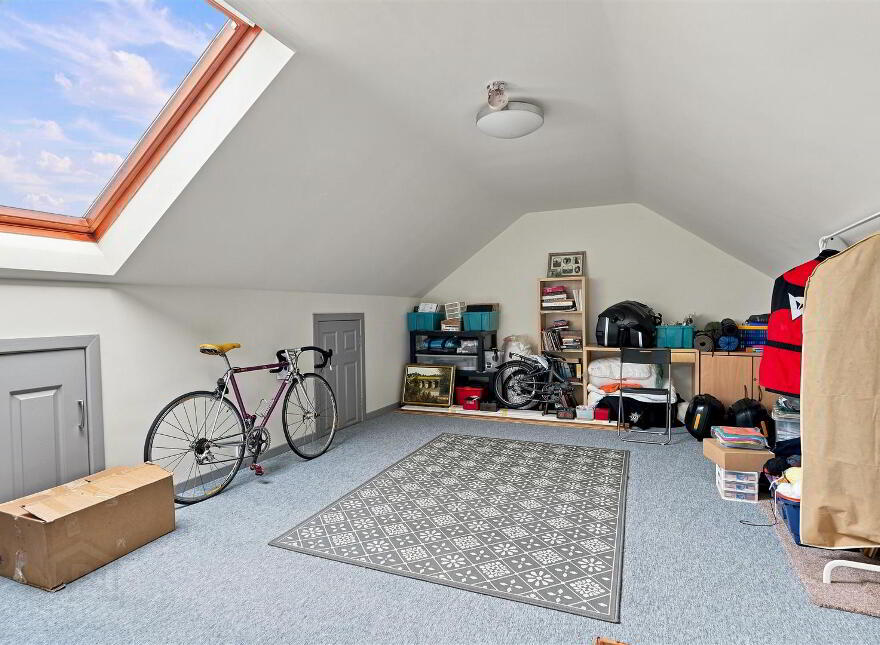 17 Gorsehill Rise, Moneyreagh, BT23 6XF