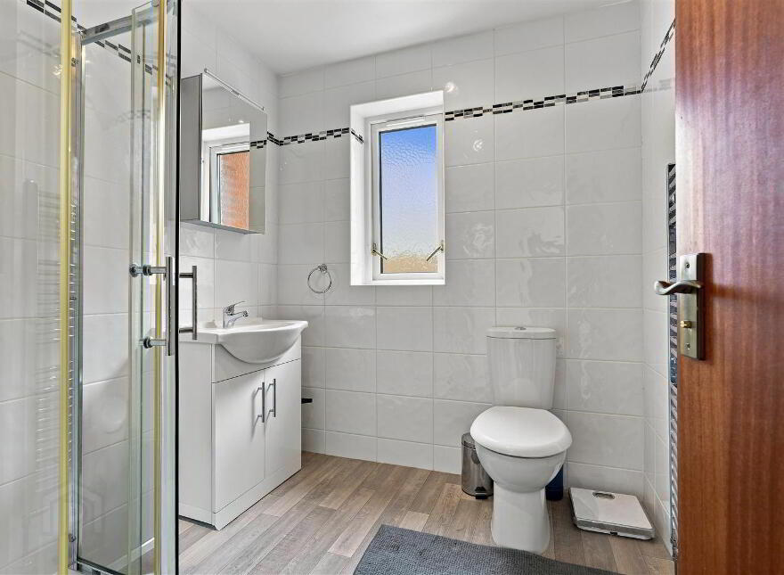 17 Gorsehill Rise, Moneyreagh, BT23 6XF