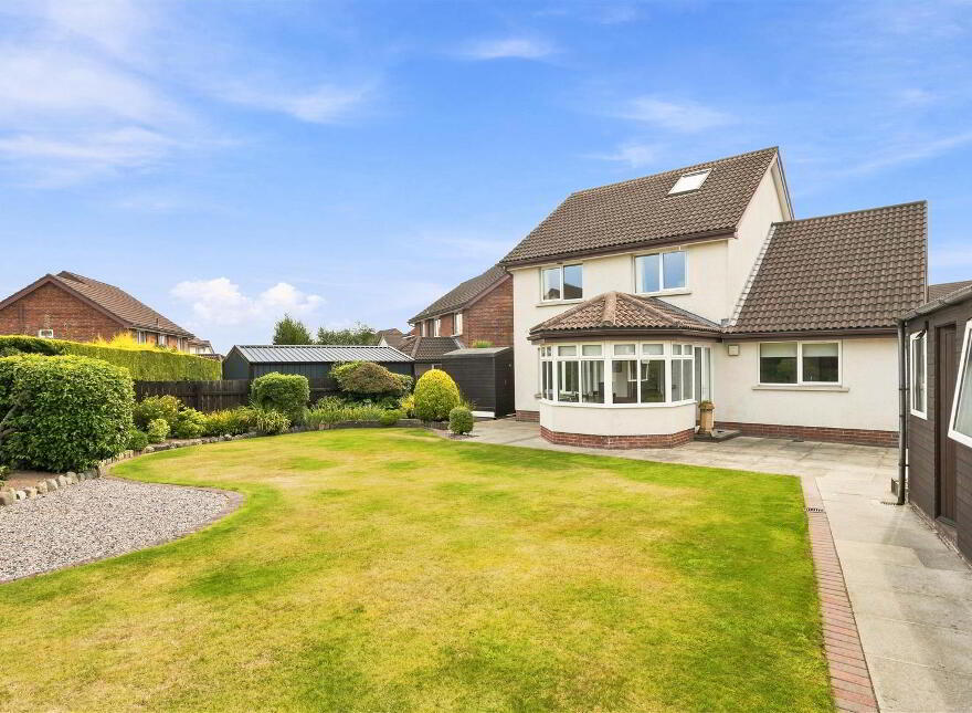 17 Gorsehill Rise, Moneyreagh, BT23 6XF