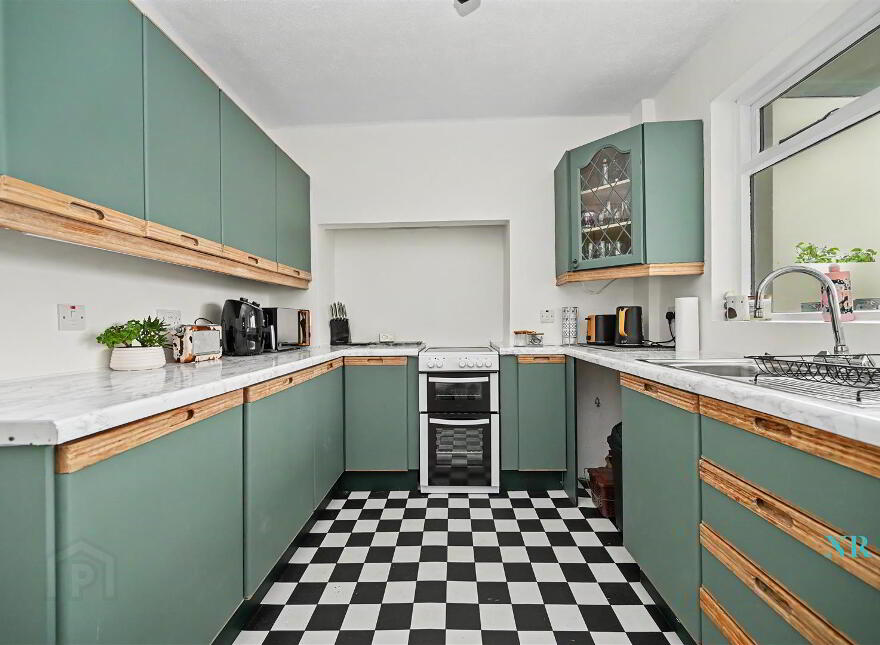62 Duncoole Park, Belfast, BT14 8JT