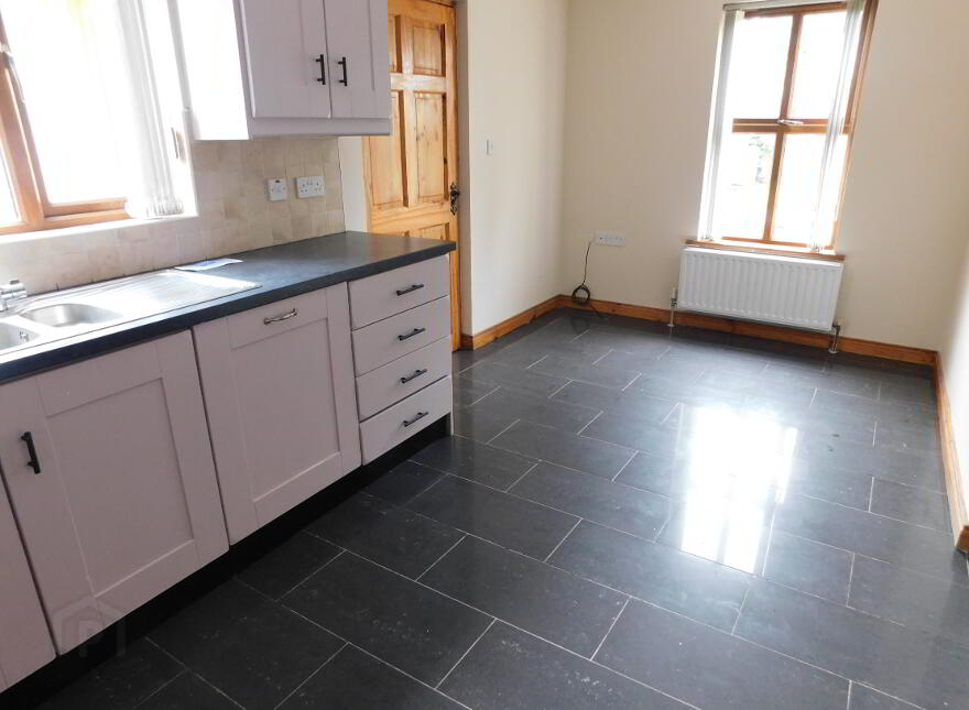 20 Glenview, Killen, Castlederg, BT81 7RS