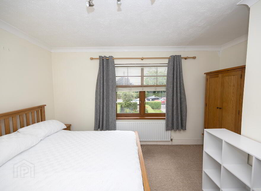 64 Lough Road, Lurgan, BT66 6JJ