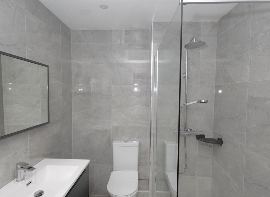 64 Lough Road, Lurgan, BT66 6JJ