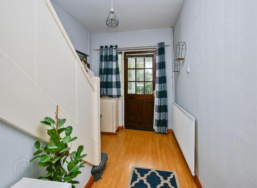 8 Stirling Road, Cregagh, Belfast, BT6 9LX