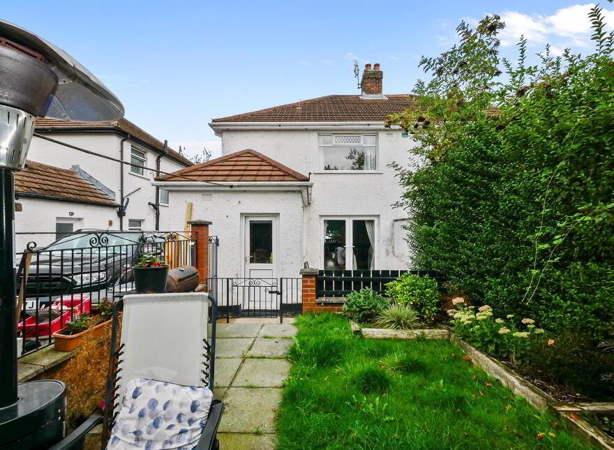 8 Stirling Road, Cregagh, Belfast, BT6 9LX