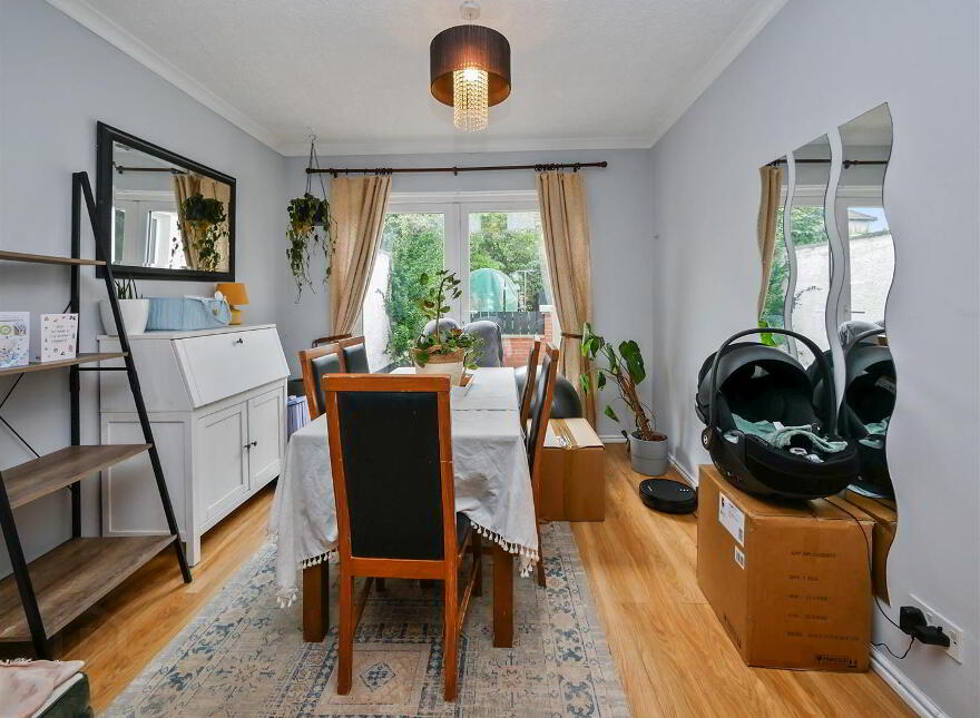 8 Stirling Road, Cregagh, Belfast, BT6 9LX