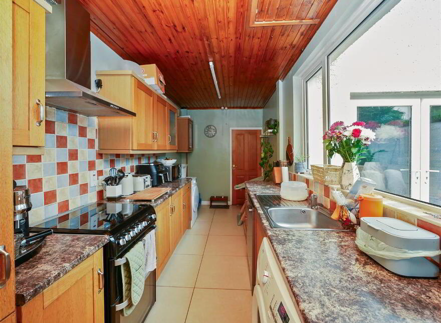 8 Stirling Road, Cregagh, Belfast, BT6 9LX