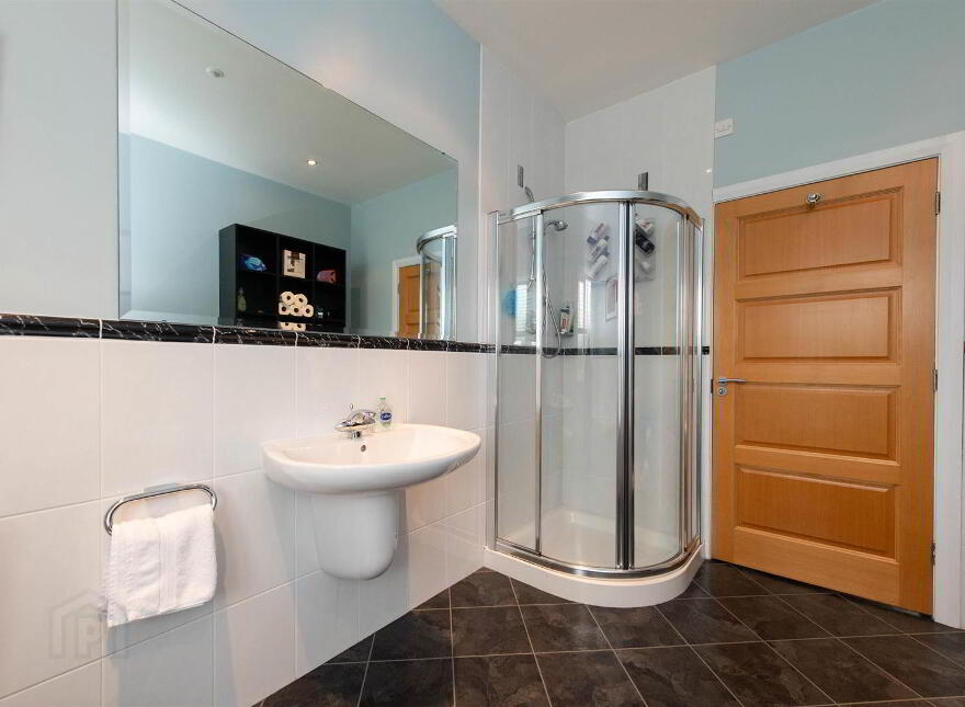 17 Stewarts Road, Dromara, BT25 2AN