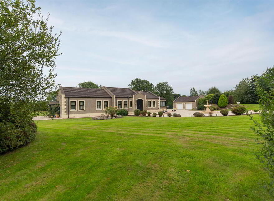 17 Stewarts Road, Dromara, BT25 2AN