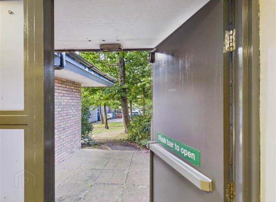 Units 8 & 9 148 Ligoneil Road, Belfast, BT14 8DT