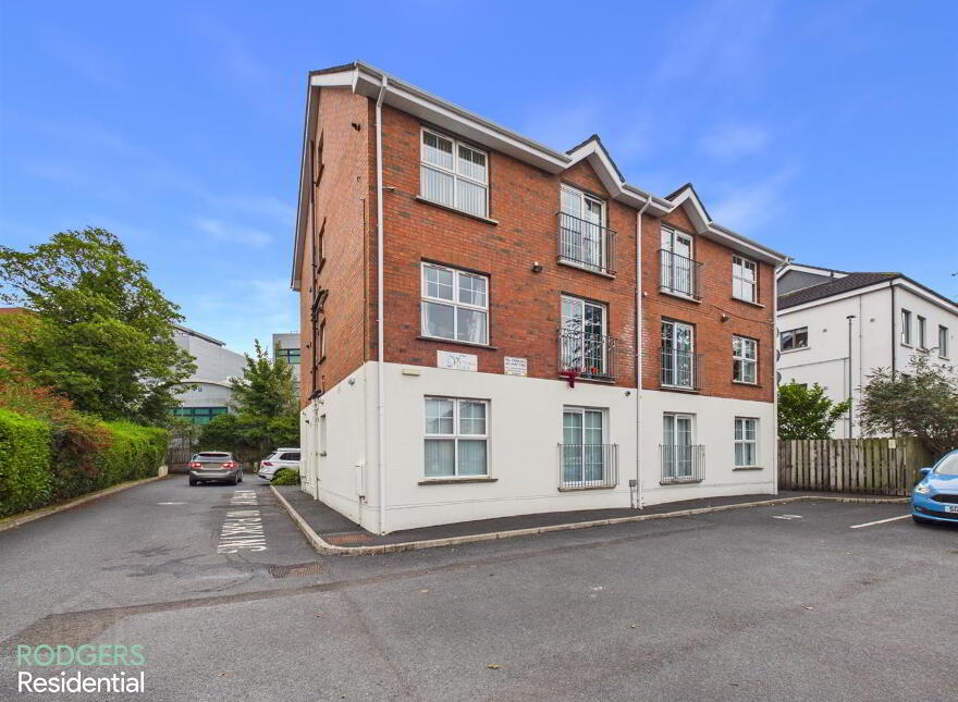 6 Victoria Place, 9 Connsbrook Avenue, Belfast, BT4 1JT