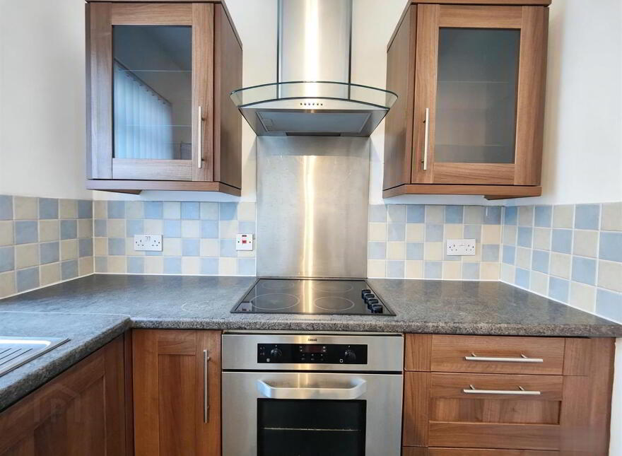 22 York Park, Belfast, BT15 3QT
