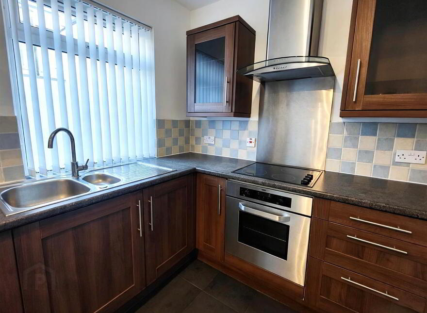 22 York Park, Belfast, BT15 3QT