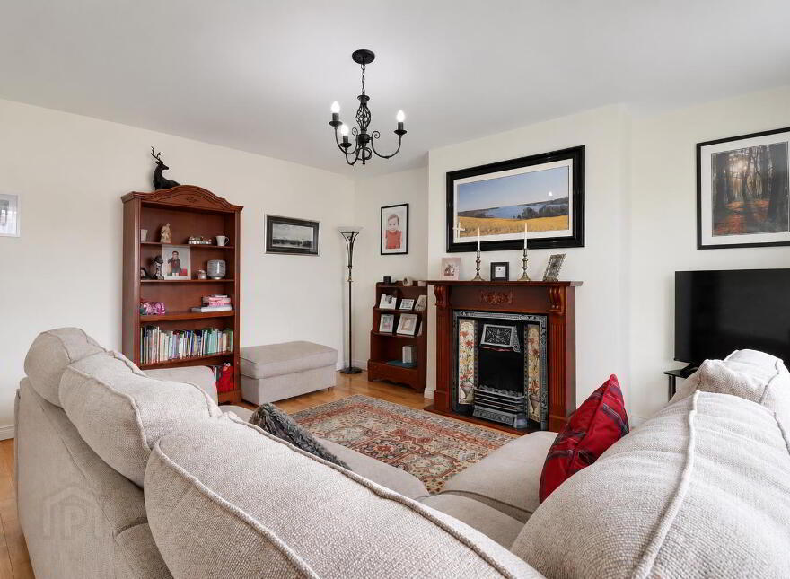 28 Joe Tomelty Drive, Portaferry, Newtownards, BT22 1RP