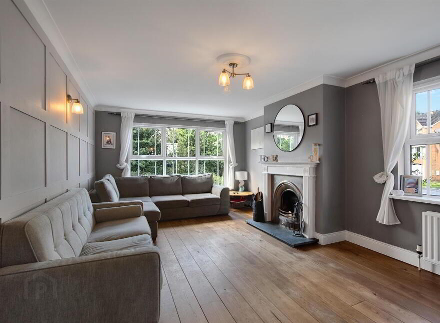 32 Ardvanagh Avenue, Conlig, Newtownards, BT23 7XE