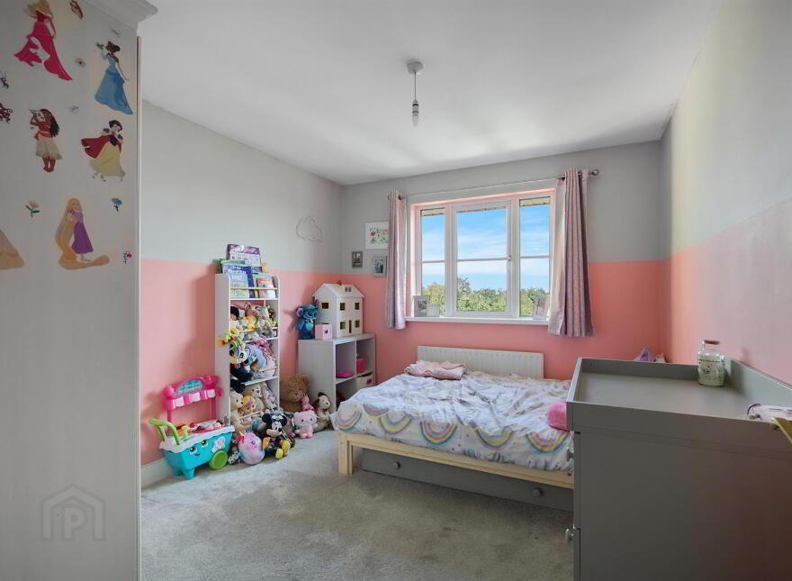 32 Ardvanagh Avenue, Conlig, Newtownards, BT23 7XE
