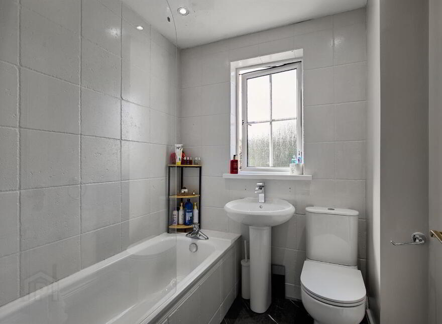 32 Ardvanagh Avenue, Conlig, Newtownards, BT23 7XE