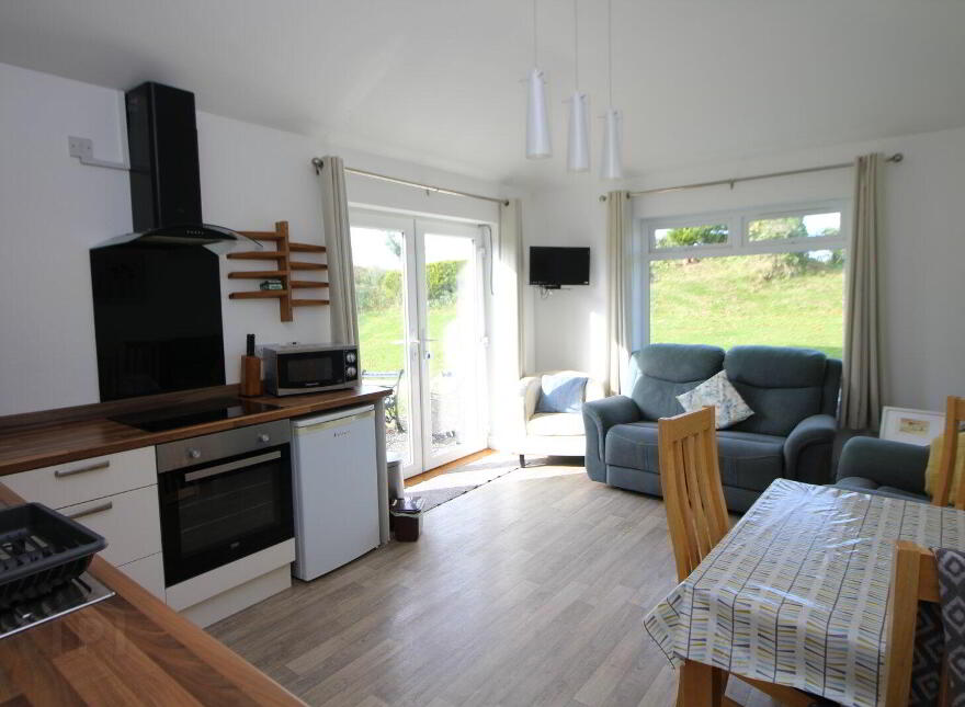 90A Hillhead Road, Ballycarry, Carrickfergus, BT38 9JF
