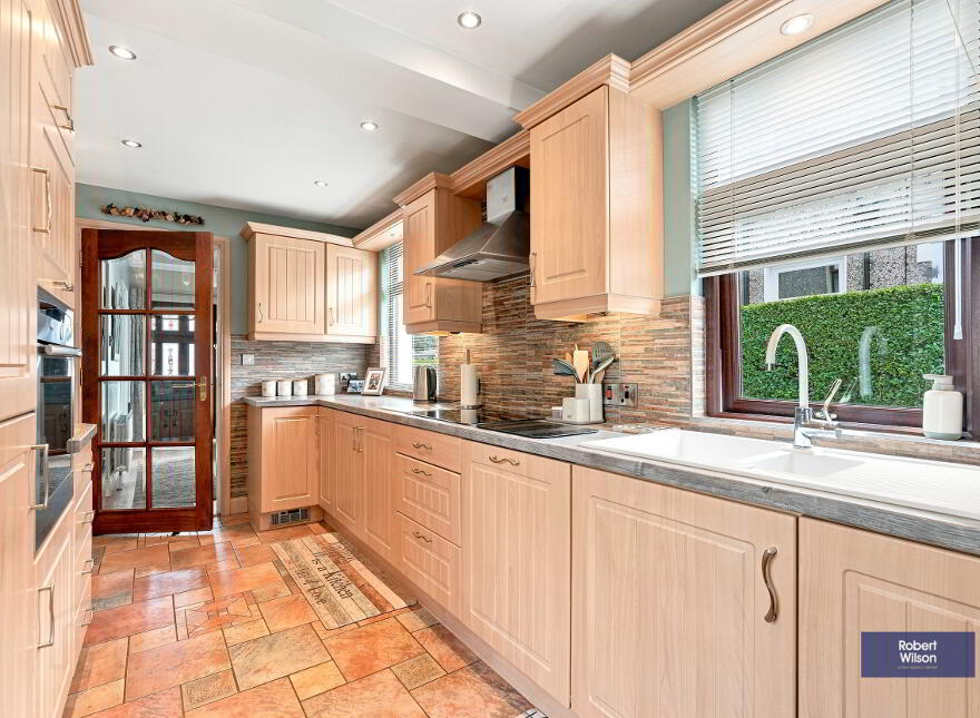 39 Gilford Road, Lurgan, BT66 7DZ
