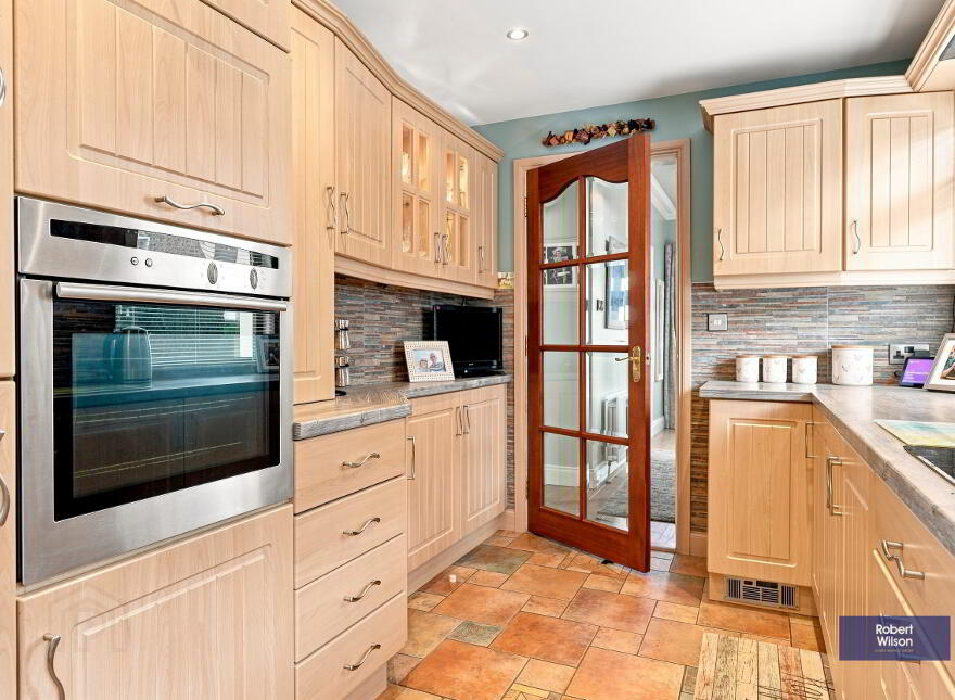 39 Gilford Road, Lurgan, BT66 7DZ