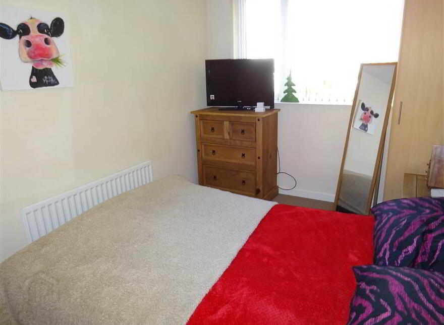 2 Orchard House, Mark Street, Newtownards, BT23 4WS