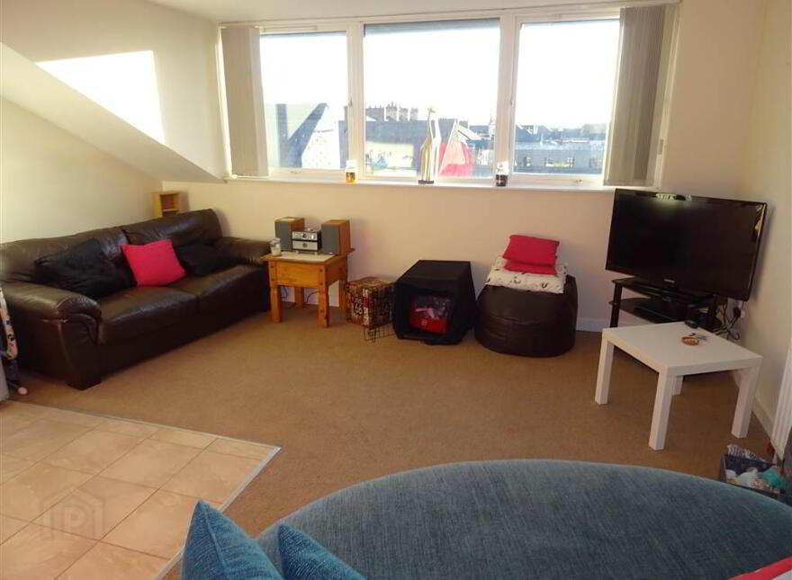 2 Orchard House, Mark Street, Newtownards, BT23 4WS