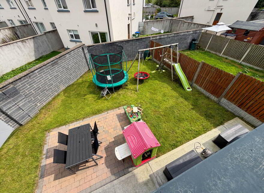 9 The Crescent, Ros Mor, Crossagalla, Limerick, V9465N3
