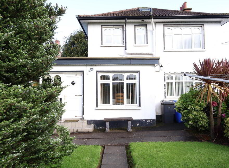 9 Dunmore Crescent, Cookstown, BT80 8EJ