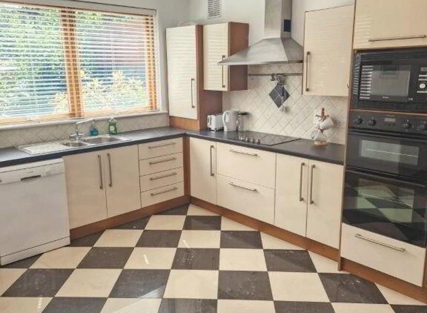 10 Castlehill, Bennettsbridge Road, Kilkenny, R95X7F7