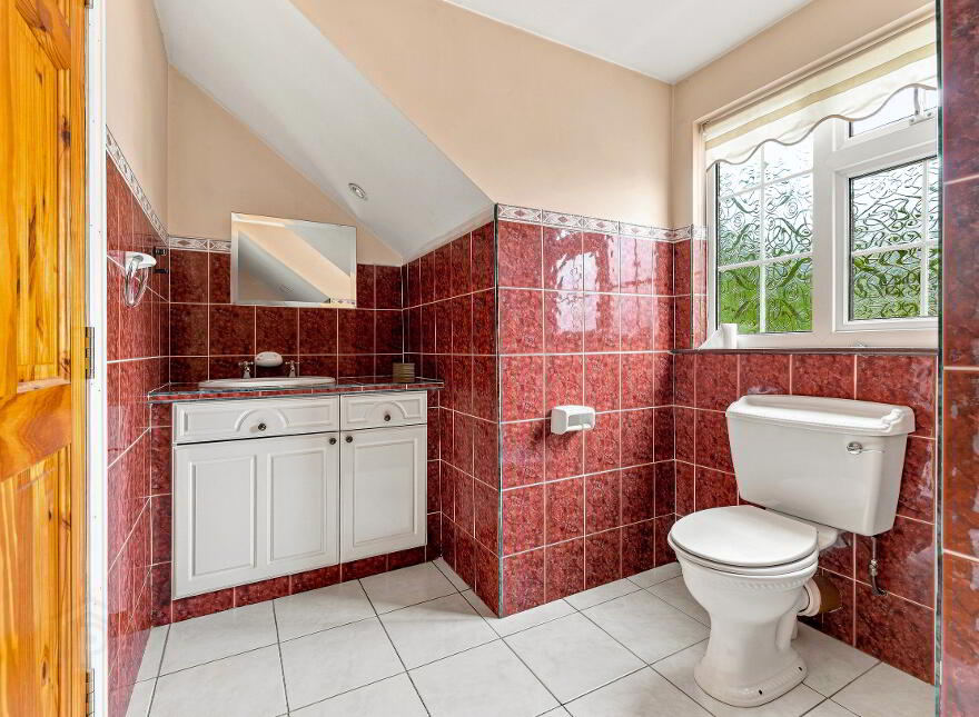34A Garden City, Gorey, Y25ET73