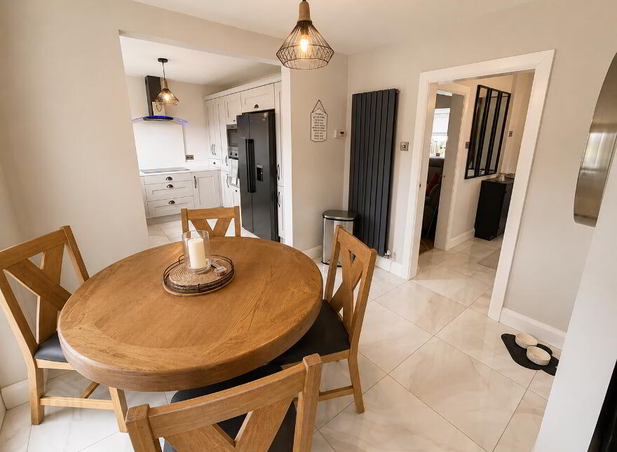 12 Malin Gardens, Creggan, L’derry, BT48 9NQ