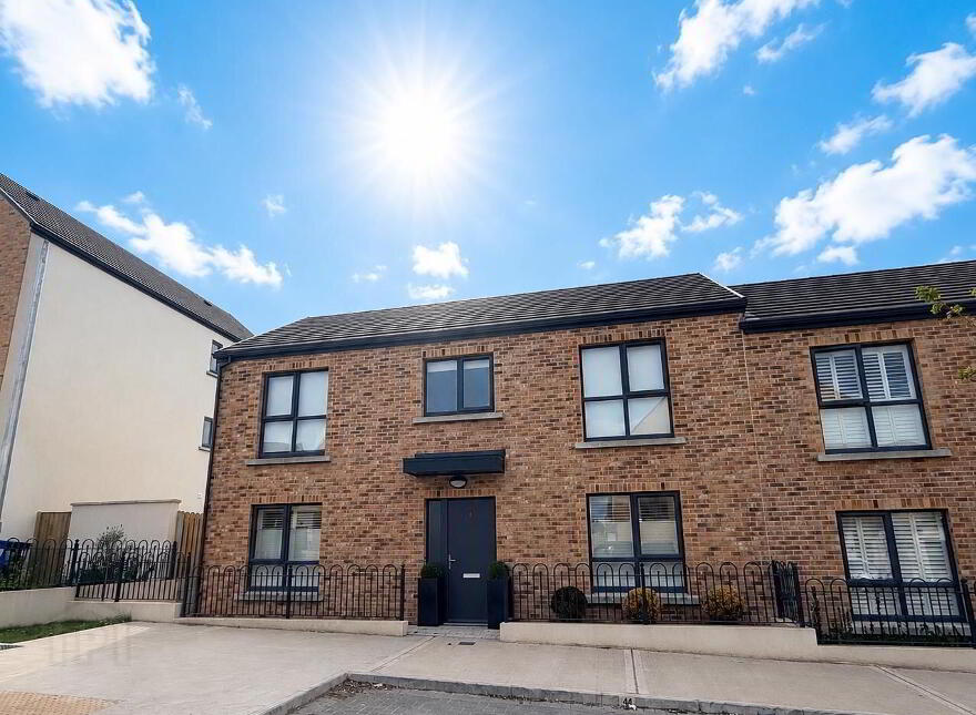 44 The Green, Belview Wood, Maryborough Ridge, Douglas, T12VY2R